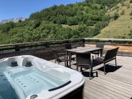 Chalet-apartment de Sarenne with outdoor whirlpool-20