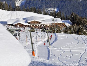 Ski village Small, idyllic winter sport village, in the heart of large ski areas-5