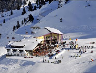 Ski village Small, idyllic winter sport village, in the heart of large ski areas-6