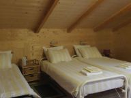 Chalet Le Passe-Temps with private sauna-14
