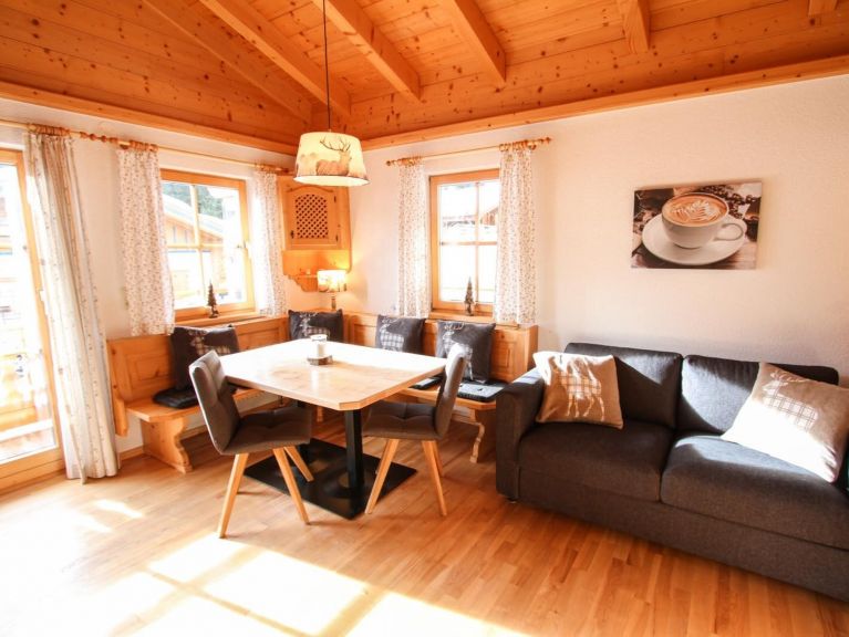Chalet-apartment Skilift with private sauna (max. 4 adults and 2 children)