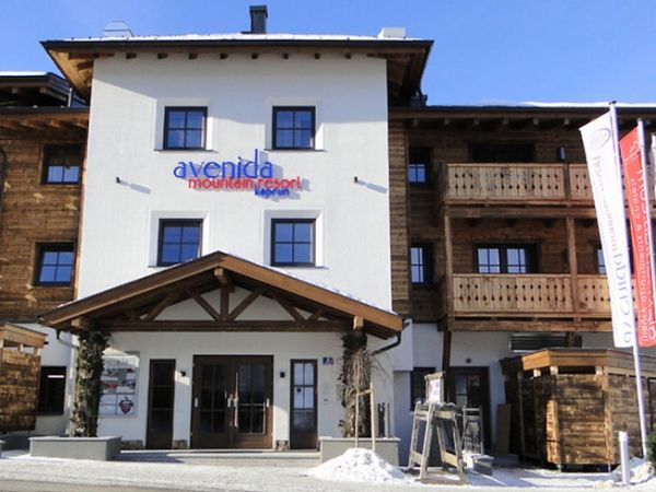 Apartment Avenida Mountain Resort ground floor