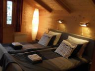 Chalet Le Passe-Temps with private sauna-3