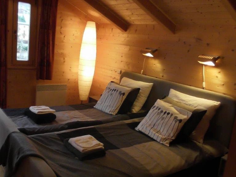 Chalet Le Passe-Temps with private sauna