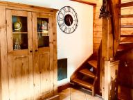 Chalet Le Hameau des Marmottes with sauna-24