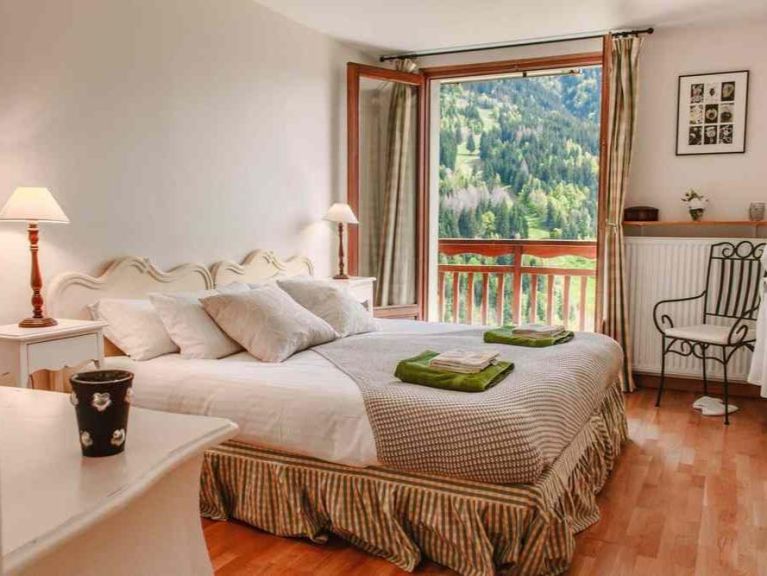 Chalet Saskia with sauna and outdoor whirlpool