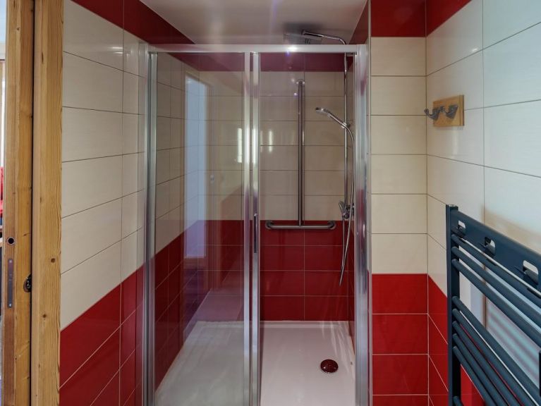 Apartment Backgammon