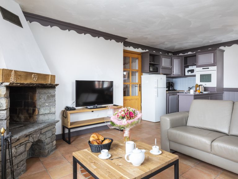 Chalet-apartment Chalet des Neiges - Plein Sud renovated