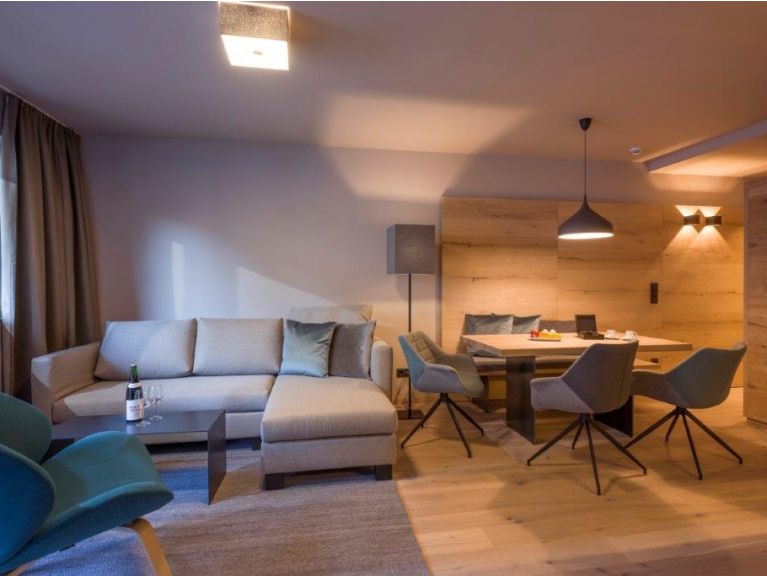 Apartment Postresidenz Enzian