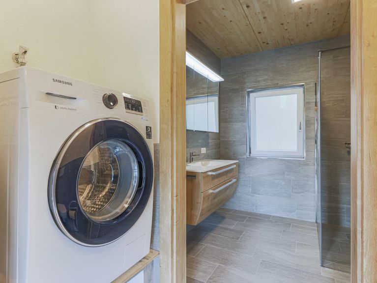 Chalet-apartment Jud Combination of three apartments