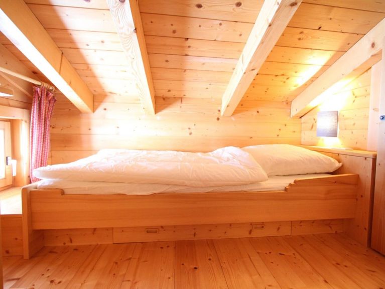 Chalet-apartment Skilift with private sauna (max. 4 adults and 2 children)