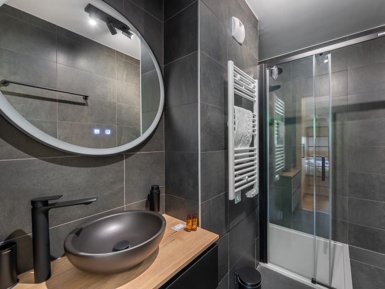 Apartment Quintessence