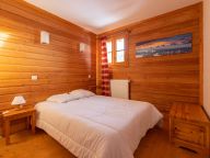 Chalet De l'Altiport Diane with sauna-12