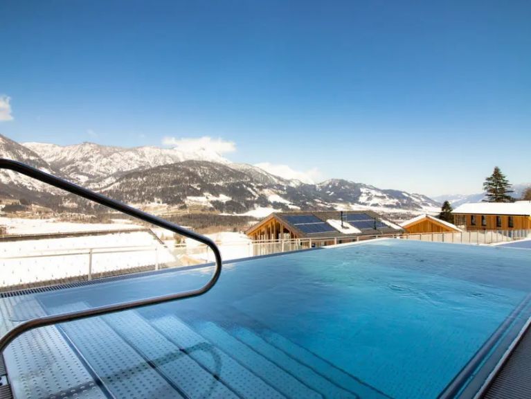 Chalet-apartment Bergresort Hauser Kaibling Chalet with private outdoor pool