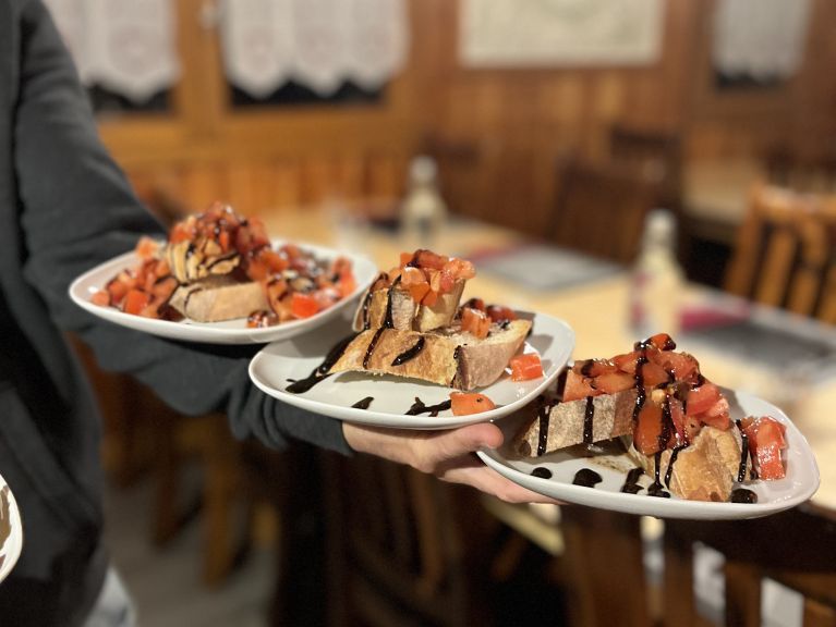 Chalet Anna catering included and whirlpool