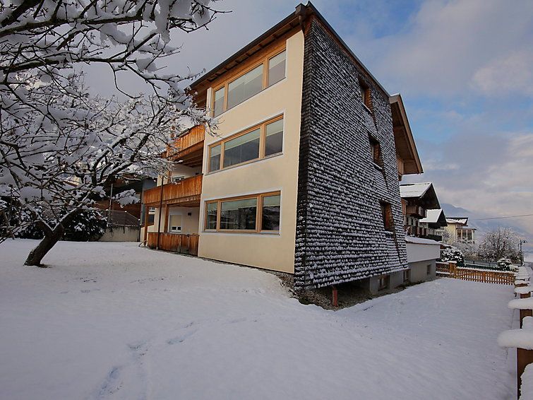 Apartment Gerda max. 8 adults + 2 children