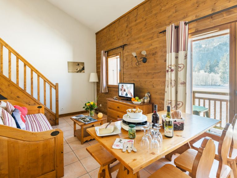 Chalet-apartment Résidence Les Fermes de Samoëns with sleeping corner