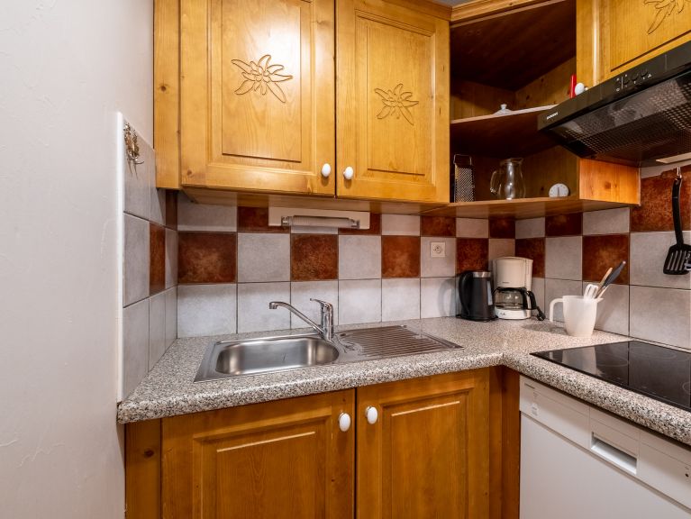 Chalet-apartment Les Balcons de Val Cenis Le Haut Type 2 with cabin