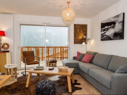 Apartment Les Loges Blanches 1st floor-1