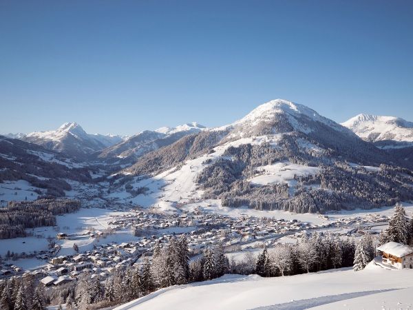 Ski village Charming winter-sport village with plenty of possibilities-1