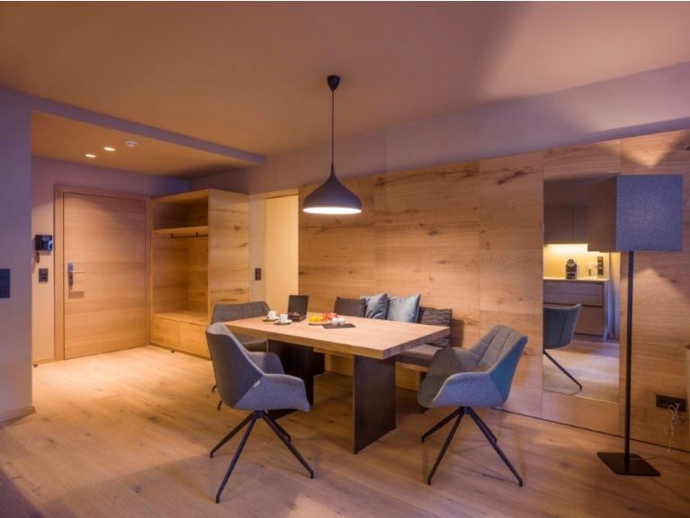 Apartment Postresidenz Grünberg with private infrared cabin