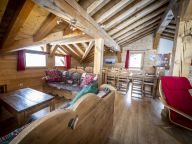Chalet du Cocoon Pierra Menta 2 with sauna and shared outdoor hot tub-10