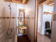 Chalet du Cocoon Pierra Menta 1 with sauna and shared outdoor hot tub-15