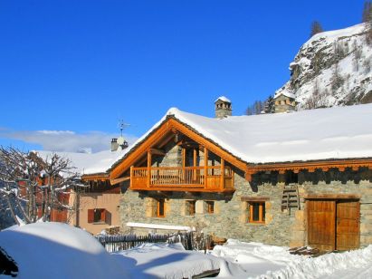 Chalet Coeur du Paradis with sauna-1