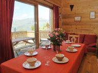 Chalet Piccola Pietra with a private sauna-5