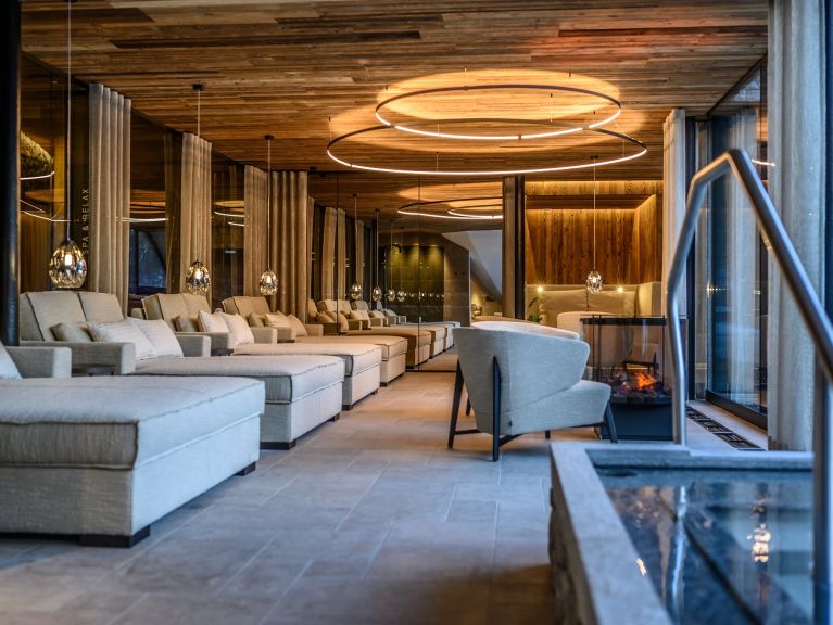 Chalet-apartment The Peak Black Stone Chalet