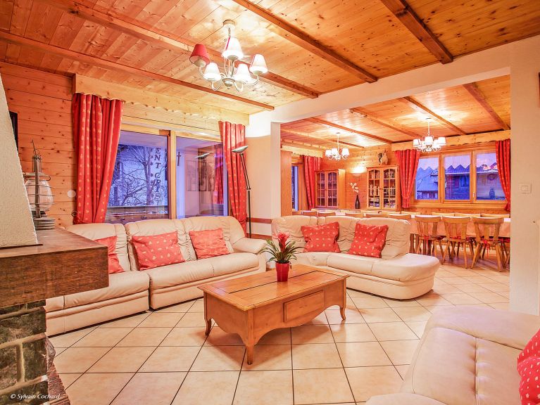 Chalet de la Chapelle with outside-whirlpool and sauna