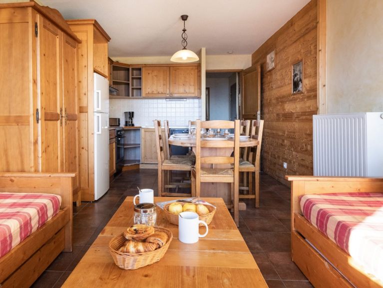 Chalet-apartment Les Balcons de La Rosière with cabin