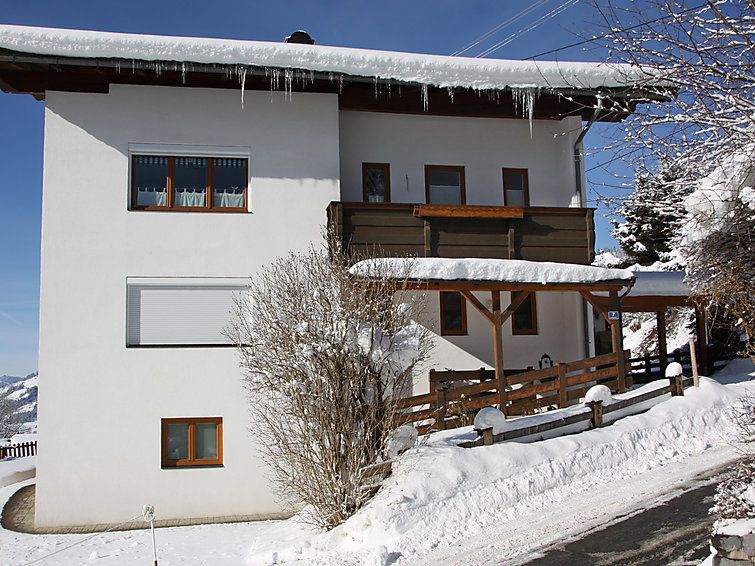 Apartment Straif