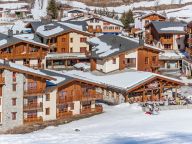 Chalet-apartment Les Balcons de Val Cenis Village with cabin-32