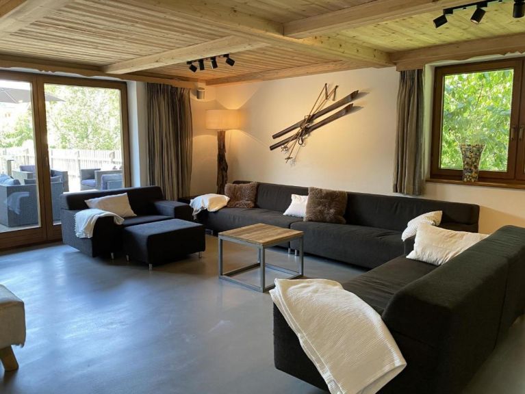 Chalet Kirchberg am Bach Sunday to Sunday