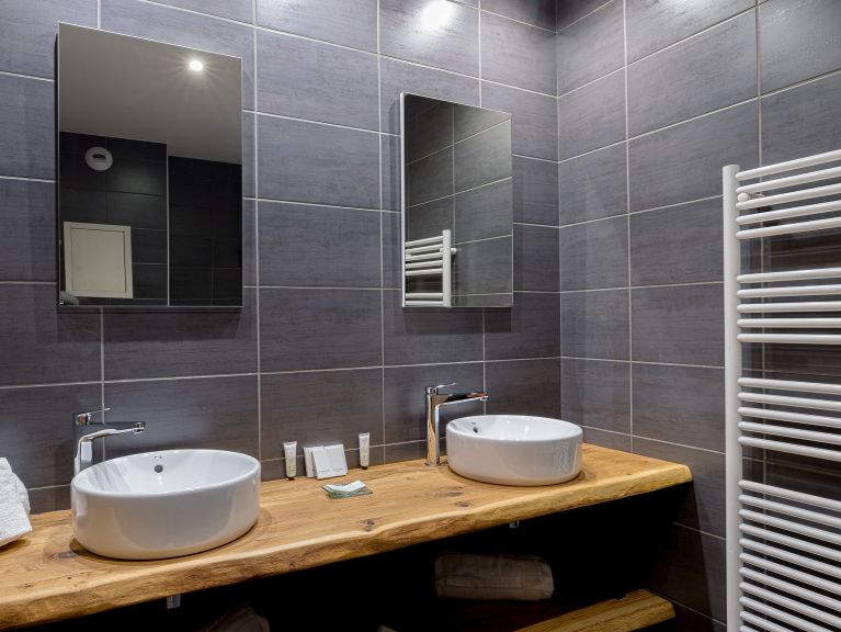 Chalet Carlina Violette - with infrared sauna - Sunday to Sunday
