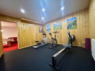Chalet Lacuzon with private sauna-15