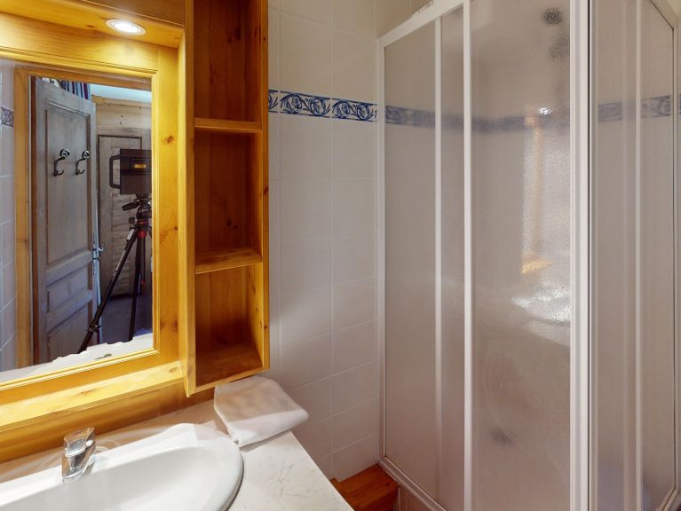 Chalet-apartment Les Arolles