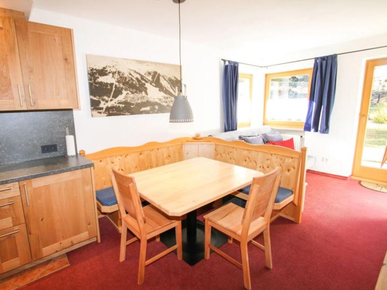 Apartment Am Dorfplatz Number 34