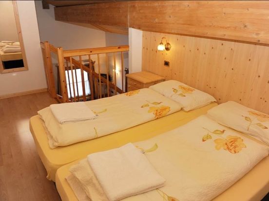 Chalet-apartment Le Cascate-14