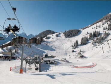 Ski village: Auris-en-Oisans-1