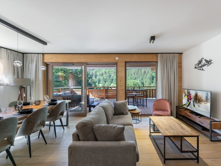 Apartment Quintessence