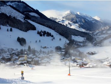 Ski village Lively winter sport village with many facilities and apres-ski-11