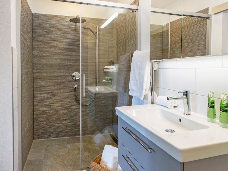 Chalet Des Etoiles Les Masses with outside whirlpool
