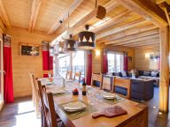 Chalet Le Renard Lodge with private pool and sauna-4