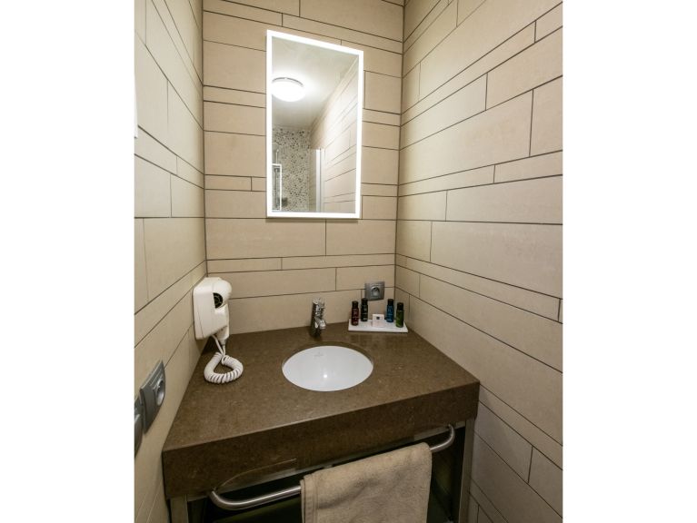 Chalet Le Hameau des Marmottes with family room and sauna
