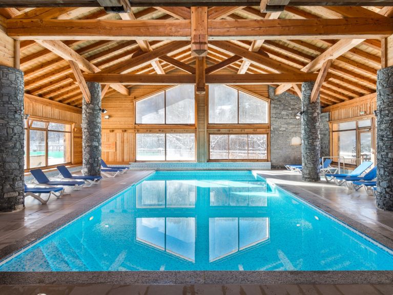 Chalet-apartment Le Hameau du Rocher Blanc with sleeping corner