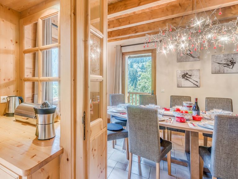 Chalet Alideale with private sauna