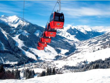 Ski village Sparkling ski resort with plenty of après-ski options-3