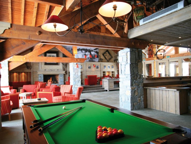 Chalet-apartment L'Ecrin des Sybelles with cabin